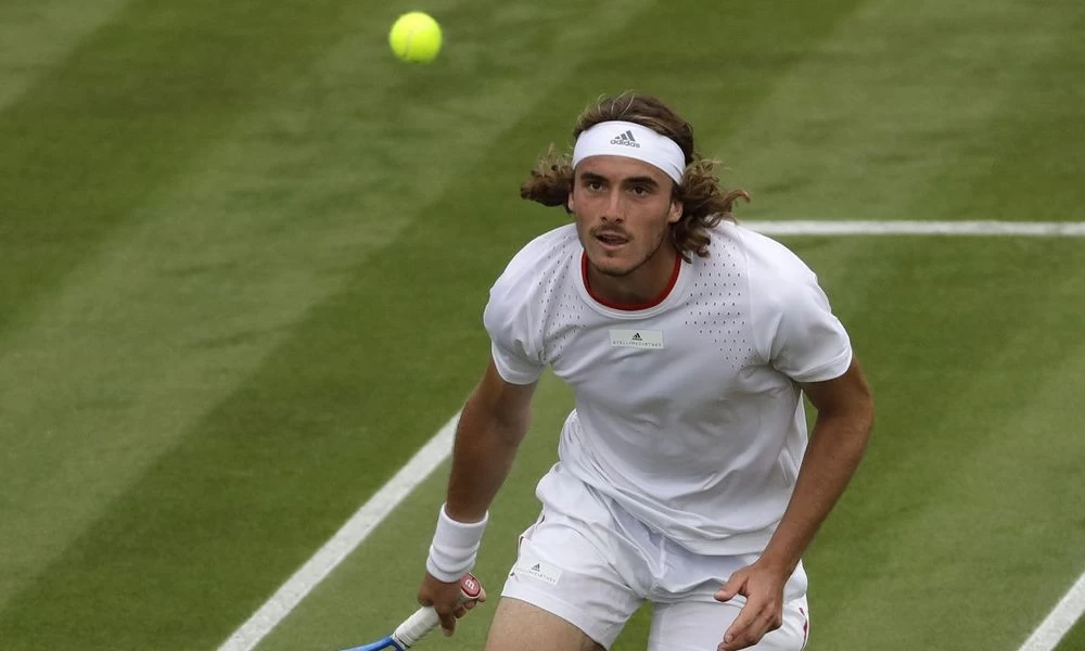 Τσιτσιπάς: Ανατροπή και πρόκριση για τον Έλληνα τενίστα – Στα προημιτελικά της Βασιλείας -Βίντεο